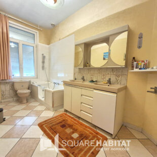 Maison Coudekerque Branche 6 pièces 144 m2 &nbsp;Sous compromis&nbsp;