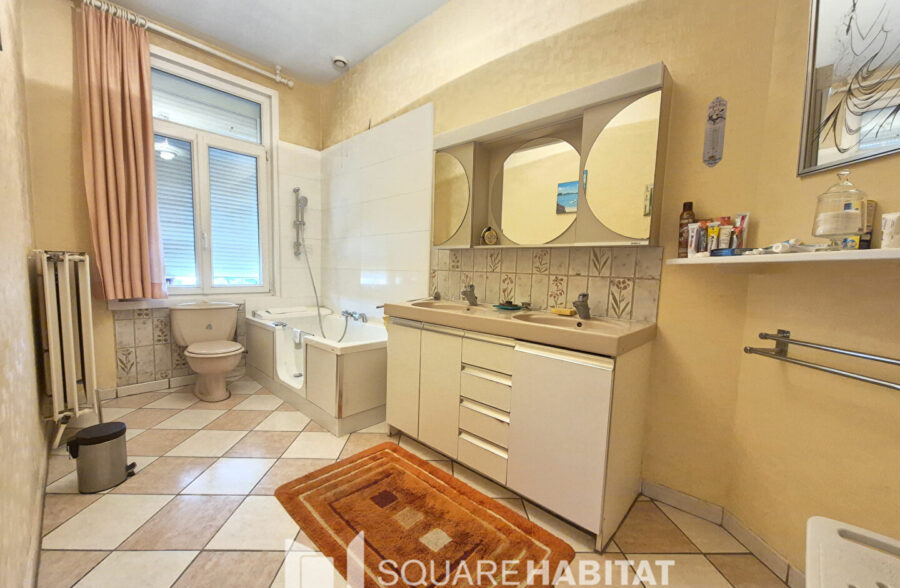 Maison Coudekerque Branche 6 pièces 144 m2 &nbsp;Sous compromis&nbsp;