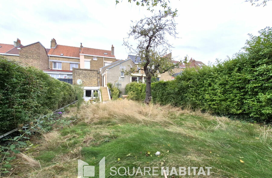 Maison Coudekerque Branche 6 pièces 144 m2 &nbsp;Sous compromis&nbsp;