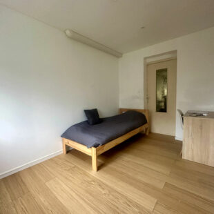 Maison Villeneuve-d’ascq 85 m2  4 chs + jardin + garage moto