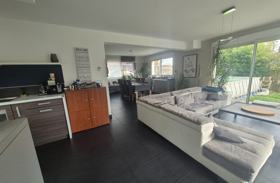 Pavillon individuel semi plain-pied 4 chambres