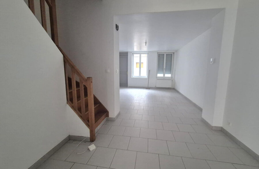Maison de ville Lillers 3 chambres 1 buanderie cour