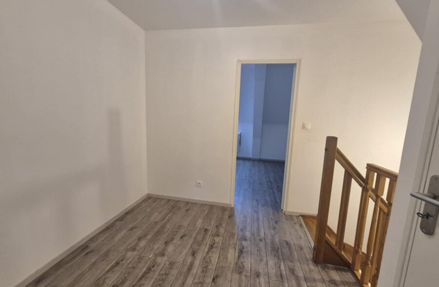 Maison de ville Lillers 3 chambres 1 buanderie cour