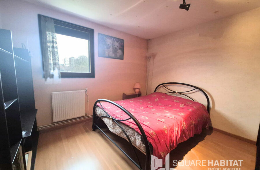 HELLEMMES LILLE – MAISON – TROIS CHAMBRES – UN BUREAU – JARDIN – GARAGE