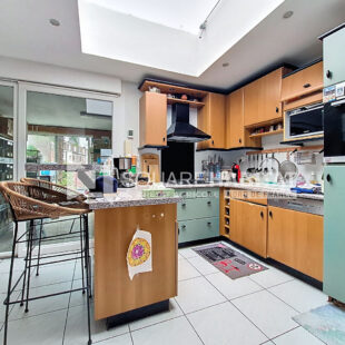 Maison avec jardin 3 chambres, garage 2 voitures + 2 places de parking privatives