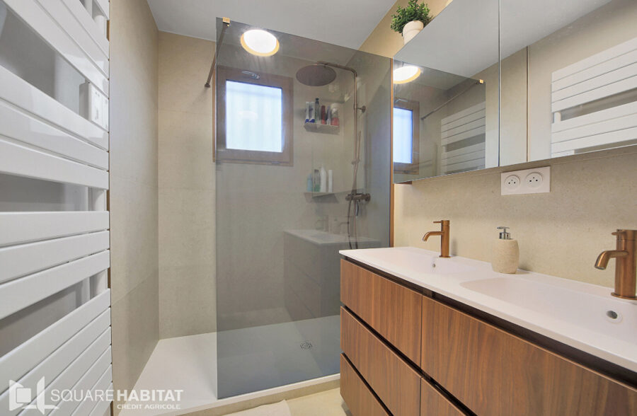 SEMI PLAIN -PIED INDIVIDUEL