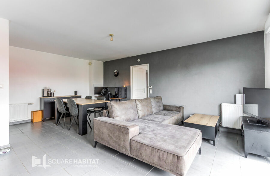 Appartement  2 pièces 45m2 avec balcon et place de parking