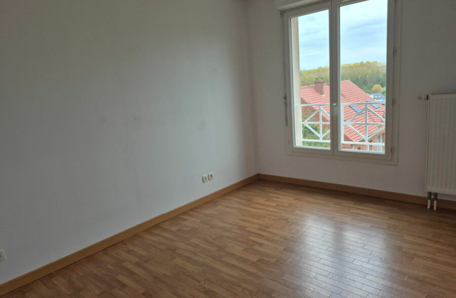 Maison  4 pièce(s) 92 m2