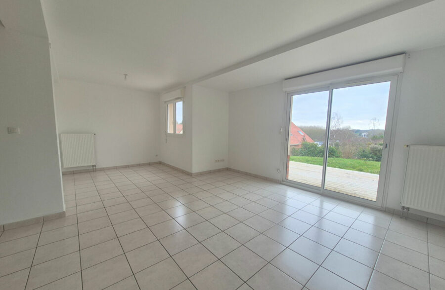 Maison  4 pièce(s) 92 m2