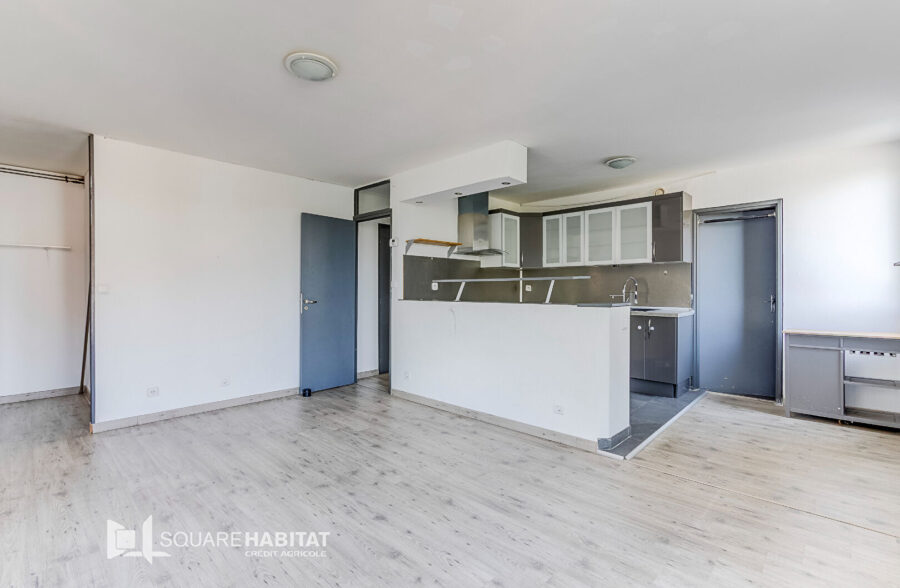 GRAND TYPE 2 de 54 m² AVEC BALCON