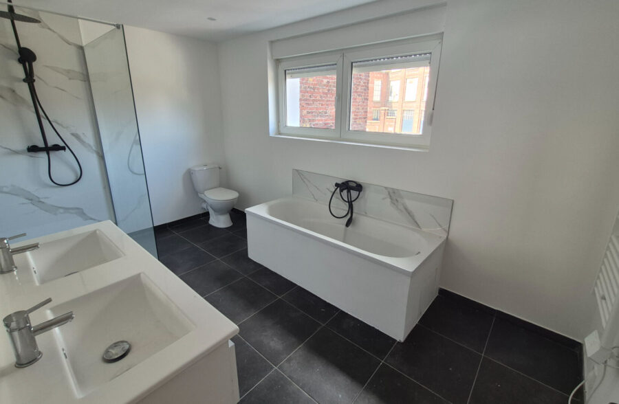 Maison Tourcoing 4 pièce(s) 95 m2, jardin et garage.  Sous compromis 