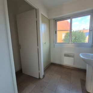 Maison Lens 5 pièce(s) 118 m2 , garage , jardin.