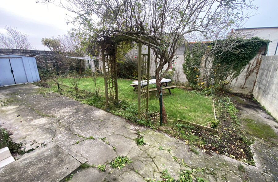 CALAIS – PORTE DE PARIS