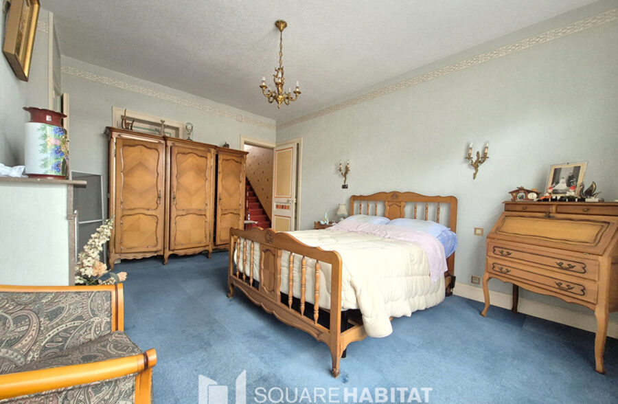 Maison Coudekerque Branche 6 pièces 144 m2  Sous compromis 