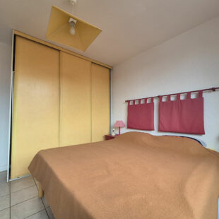 VIEUX LILLE – T4 DE 97 M² – BALCON, PARKING, CAVE DE 7,5M²  ET LOCAL VELOS