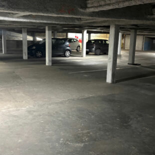 Parking  sécurisé rue de la Clef