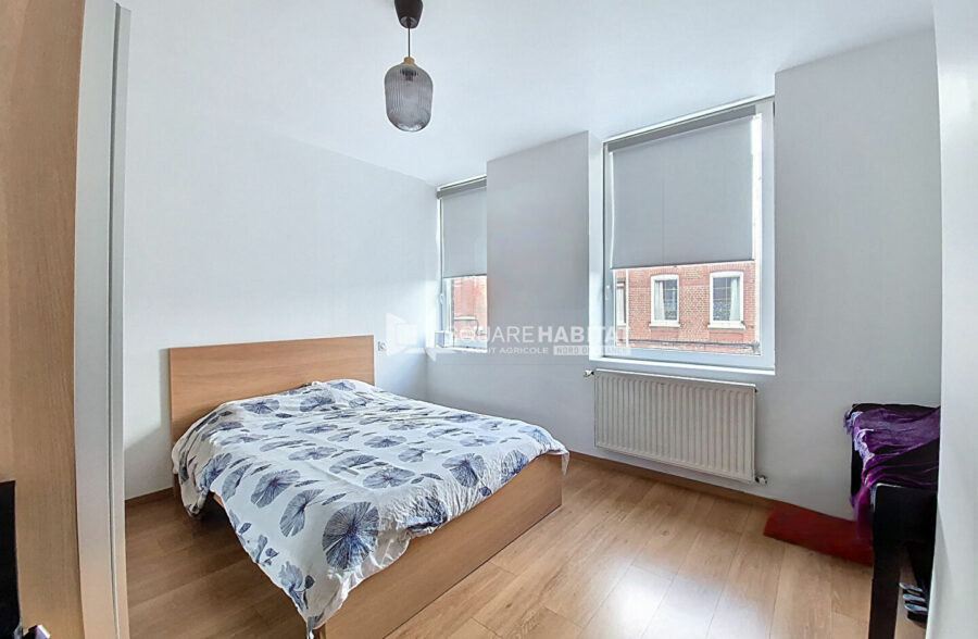 SECTEUR DES FRANCS- 1930 INTEGRALEMENT RENOVEE