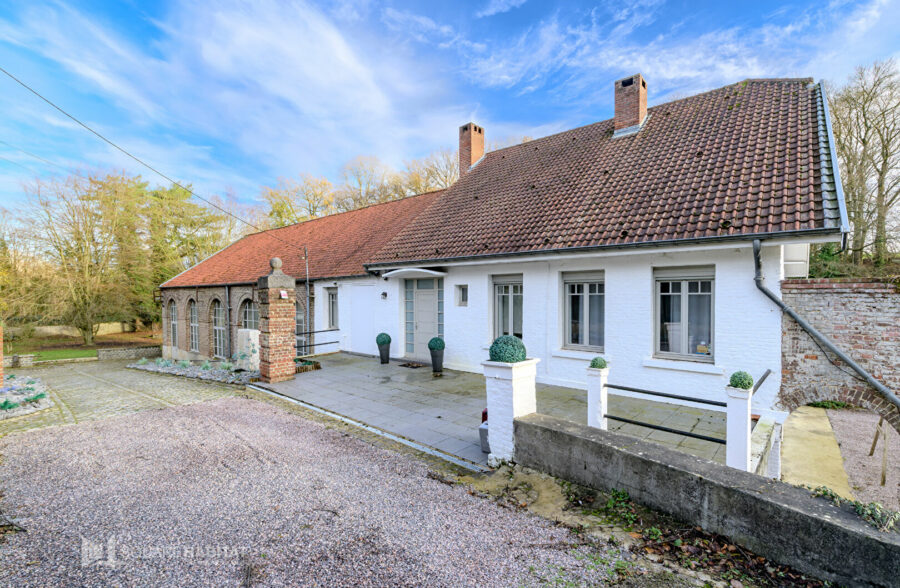 Une demeure de caractère, entre nature et élégance…