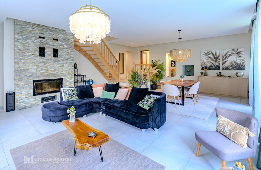 Une demeure de caractère, entre nature et élégance…