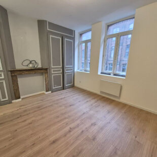 LA CATHO -PLACE DU MARECHAL LECLERC