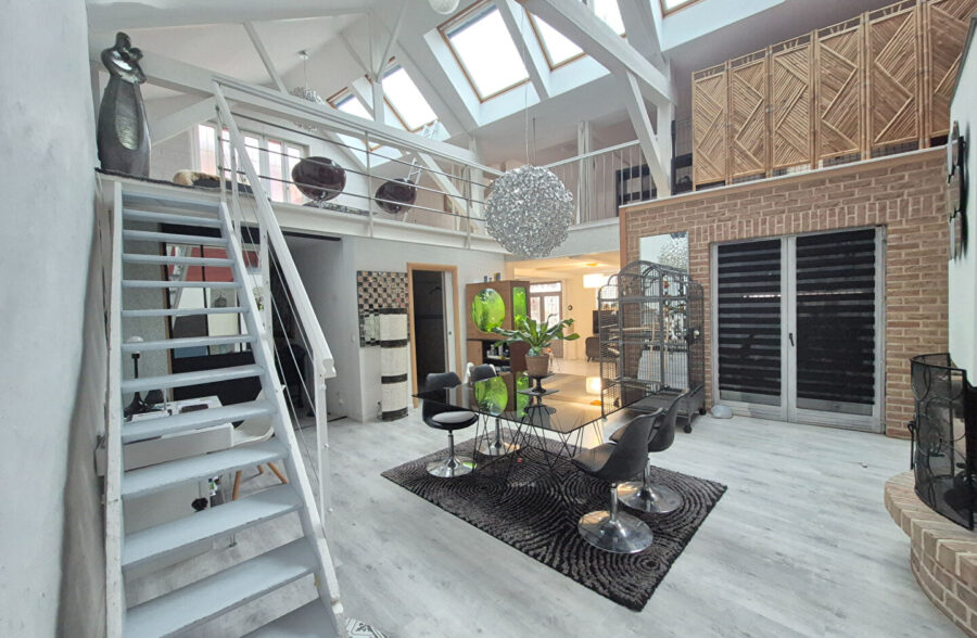 Loft Saint-omer 6 pièce(s) 140 m2