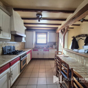 HELLEMMES LILLE – MAISON – TROIS CHAMBRES – UN BUREAU – JARDIN – GARAGE