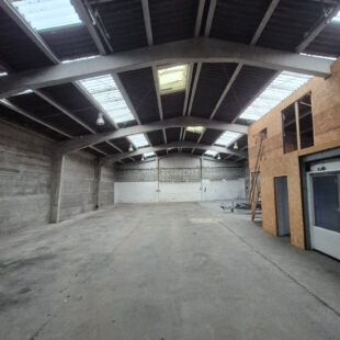 Entrepôts et Bureaux idéalement situés à Haubourdin