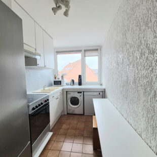 VIEUX LILLE – 4 pieces 97 m2 + balcon + parking + cave 7,5m² + local vélos