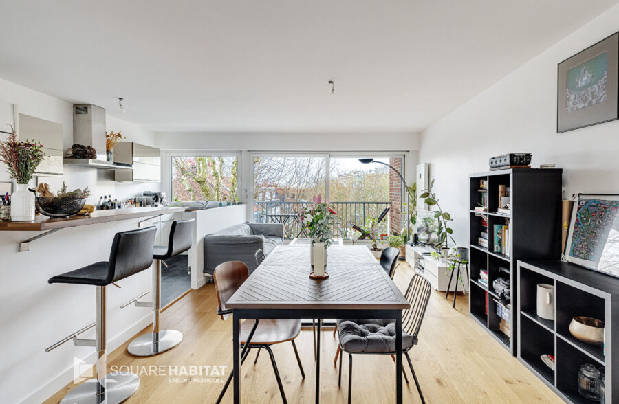 LILLE quartier VAUBAN T3 avec balcon -terrasse, parking et cave
