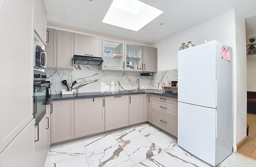 SECTEUR DES FRANCS- 1930 INTEGRALEMENT RENOVEE