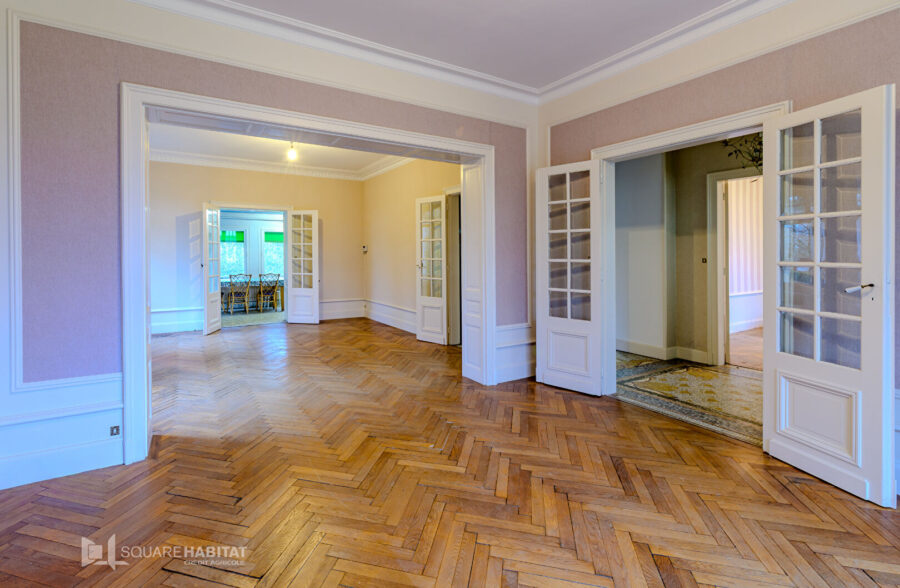 Maison Villers Outreaux 10 pièce(s) 244 m2