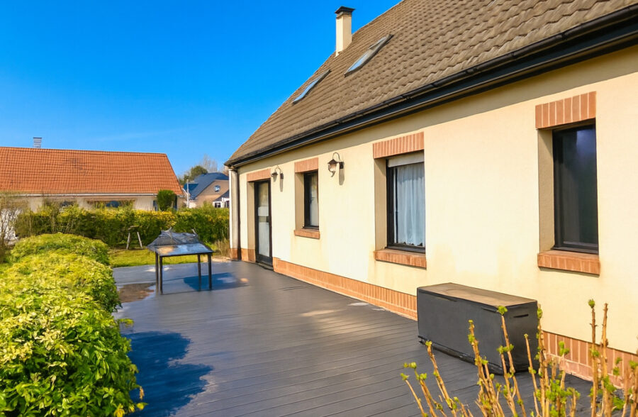 Semi-plain-pied pavillon 5 pièce(s) 109 m2