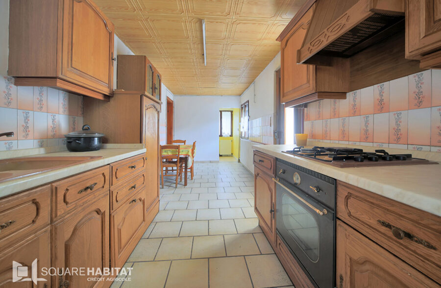 Maison individuelle 122m², 3 chambres, jardin et garage