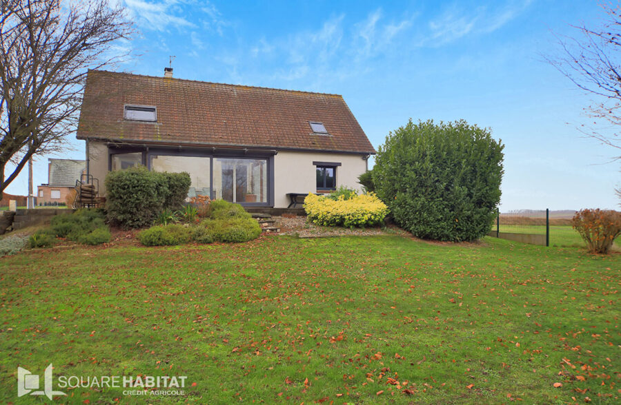 Maison individuelle 134m², 5 chambres, sous-sol complet et jardin