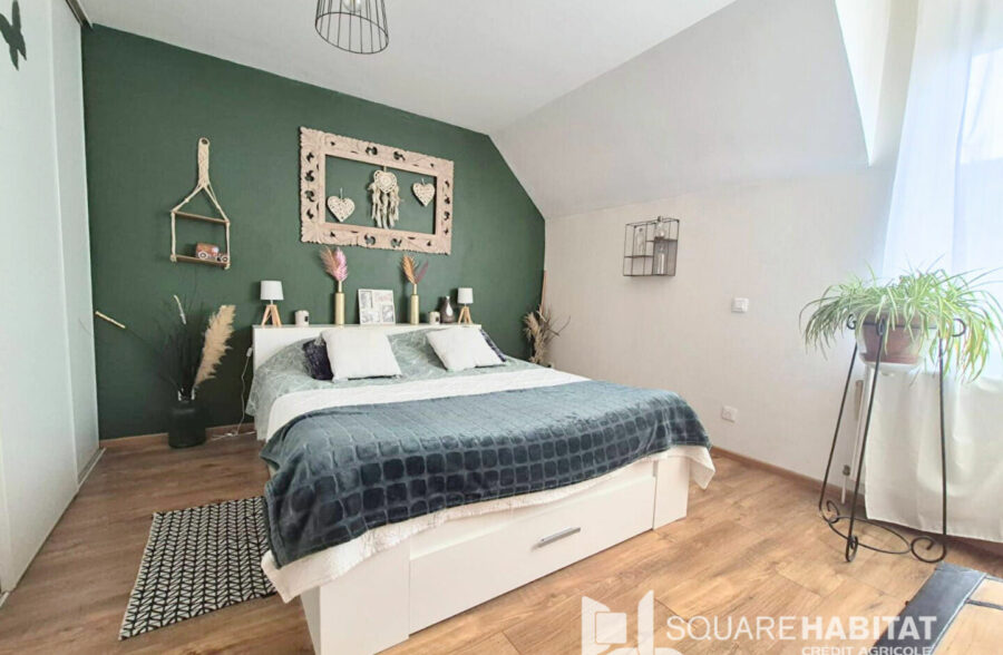 Maison Lille 4 pièce(s) 84.10 m2 jardin – 2 places de stationnement