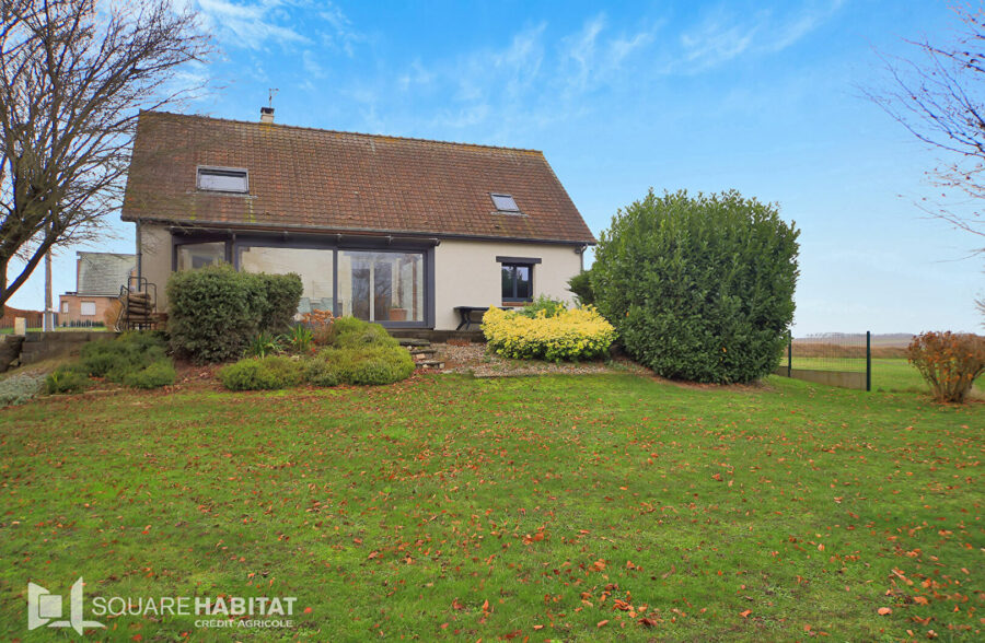 Maison individuelle 134m², 5 chambres, sous-sol complet et jardin