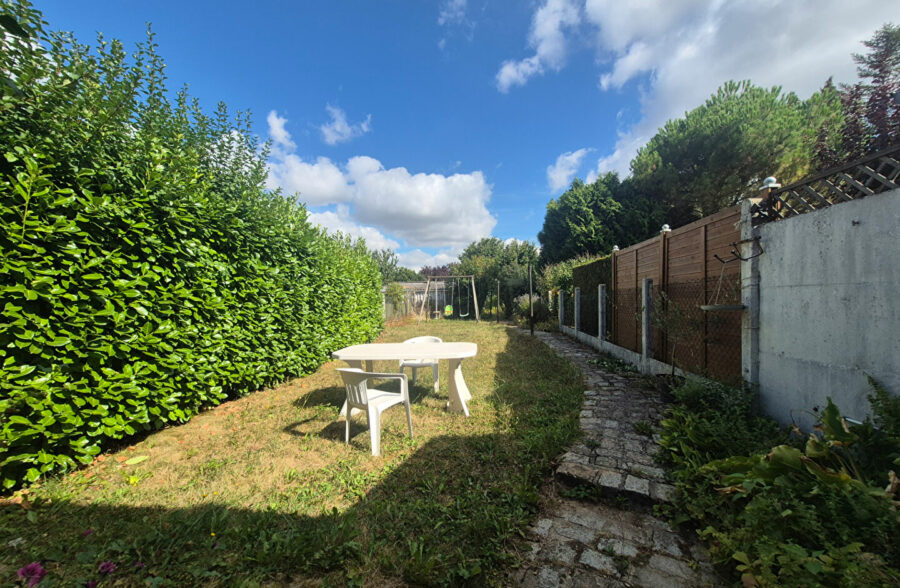 Maison  4 pièce(s) 79 m2