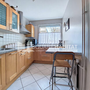 Appartement Parc d’Auteuil, entièrement rénové. Balcon, 2 chambres, parking et cave.