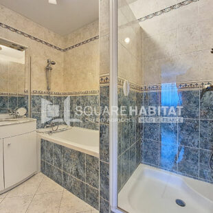 Appartement Parc d’Auteuil, entièrement rénové. Balcon, 2 chambres, parking et cave.