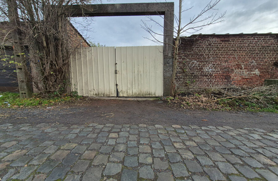 Immeuble de 19 lots ( dont 11 garages)