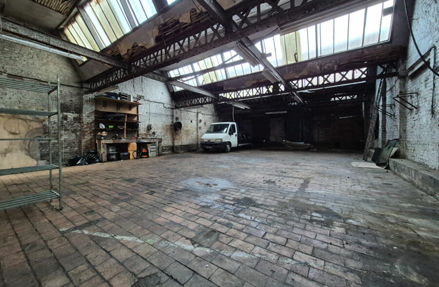 Immeuble de 19 lots ( dont 11 garages)