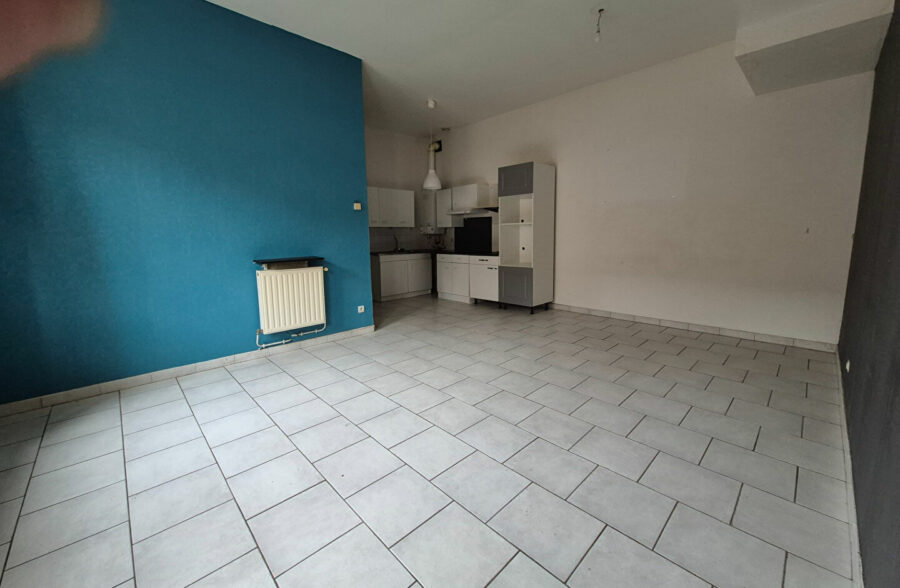 Immeuble de 19 lots ( dont 11 garages)