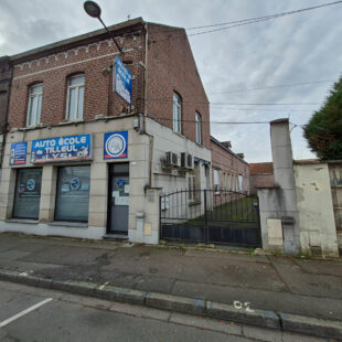 Immeuble renta brut 12% de 7 lots ( 6 appartements + local commercial)