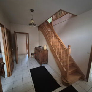 Maison  4 pièce(s) 152 m2