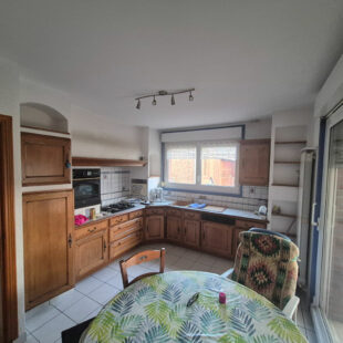 Maison  4 pièce(s) 152 m2