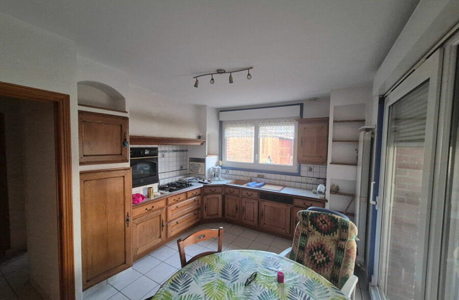 Maison  4 pièce(s) 152 m2