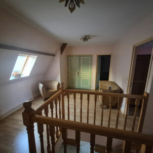 Maison  4 pièce(s) 152 m2