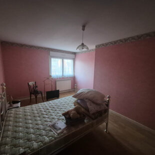 Maison  4 pièce(s) 152 m2