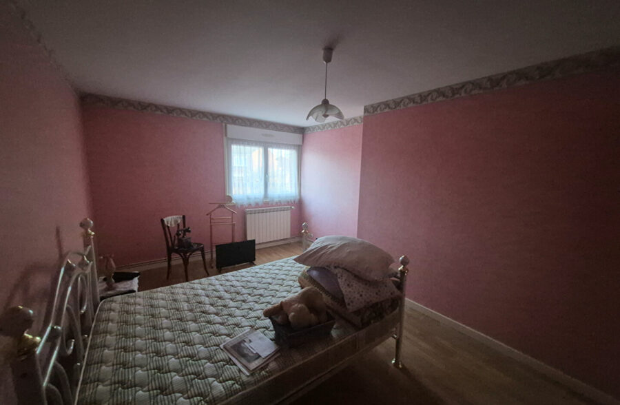 Maison  4 pièce(s) 152 m2