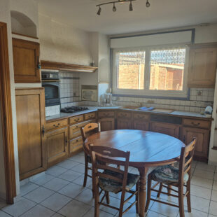 Maison  4 pièce(s) 152 m2